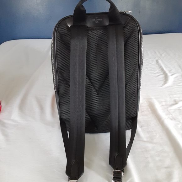 Loui Vuitton Michael Backpack Nv2 - Picture 6 of 9